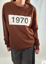 Load image into Gallery viewer, 1970 Sweatshirt in Chocolate Brownie